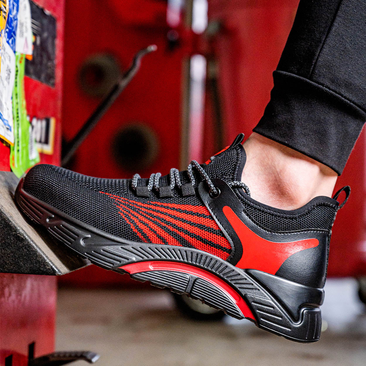 Aidos™ J3 Black-Red Steel Toe Work Sneakers — Lightweight, Breathable, Anti-Slip Safety Shoes for Men